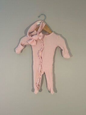 $41 ADD ON Spearmintlove zip up footie‎ bow Little Sleepies Baby Gap Caden Lane